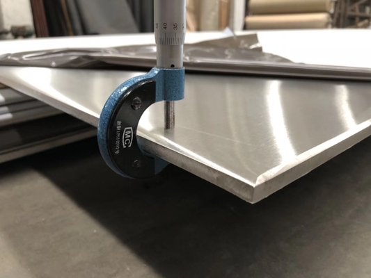 Feuille inoxydable laminée à froid 3mm AISI 304L de plaque d'acier avec 2B
